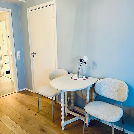 The Blue By The Sea Apartment *